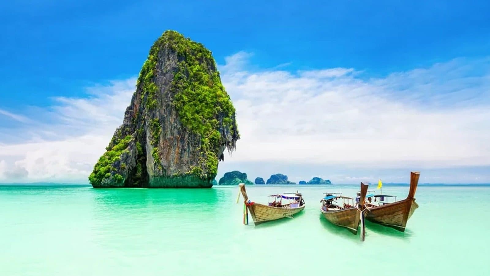 Elegant Phuket Türk Hava Yolları ile 5 Gece Ekstra Turlar Dahil