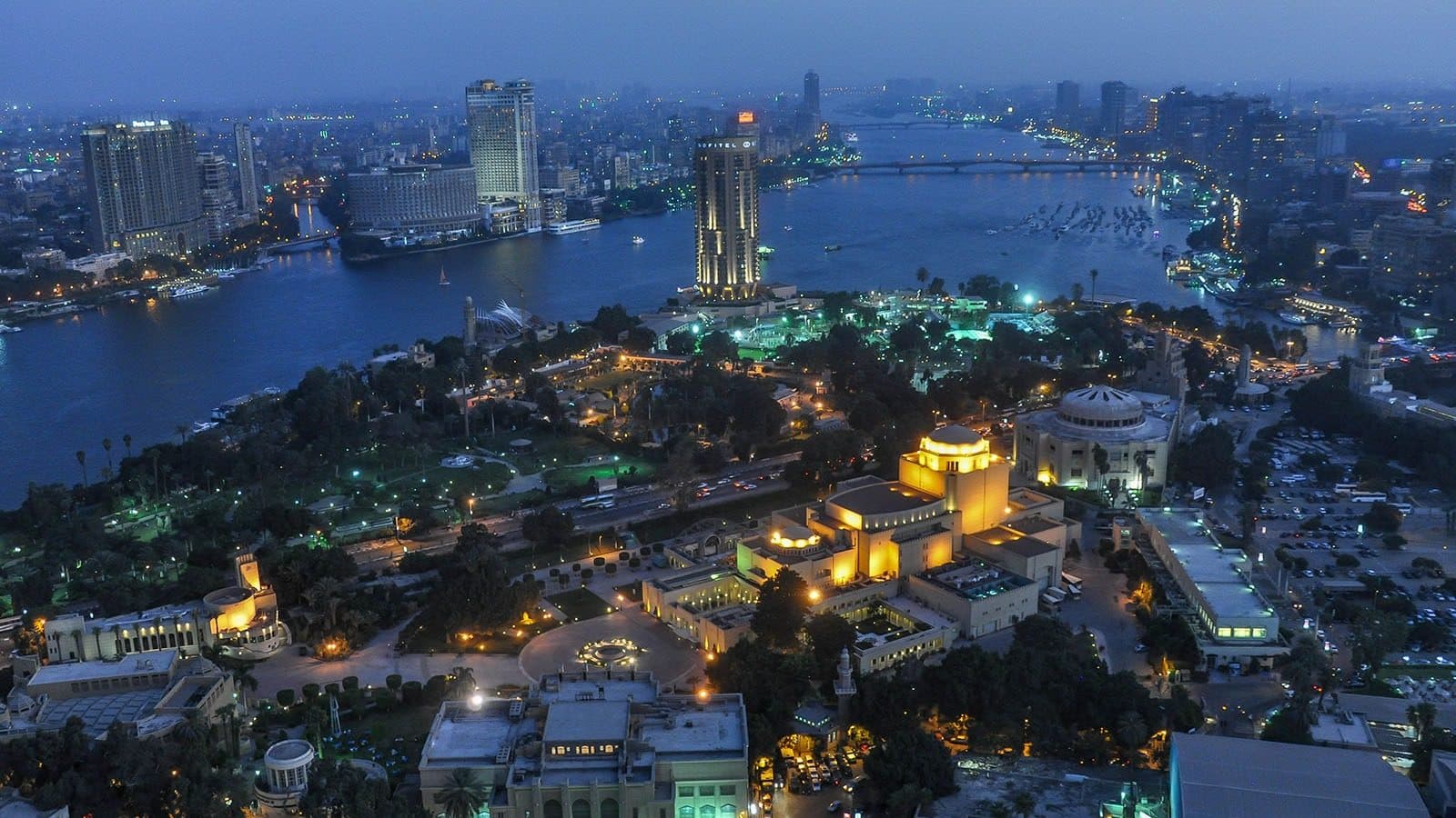 Prestij Kahire Shakira Konseri Turu Air Cairo ile 3 Gece 4 Gün