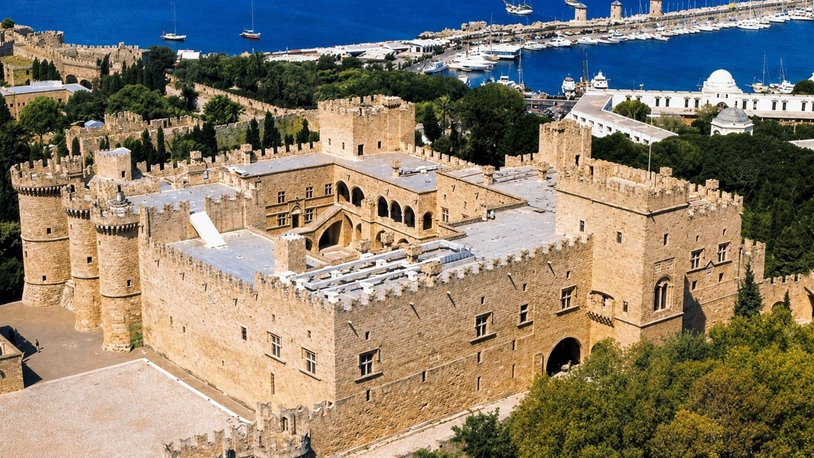 29 Ekim Özel Rodos Adası Turu – Katamaran ile Marmaris Çıkışlı